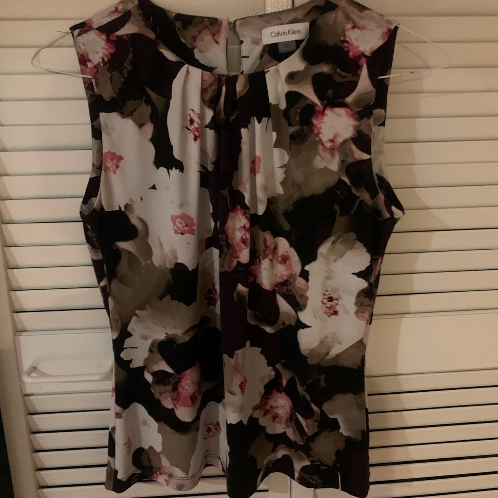 Calvin Klein Womens purple pink and white floral business top